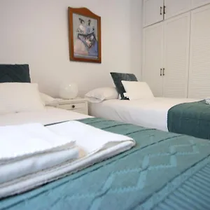 Rentalsevilla Espacioso En La Alameda De Hercules Con Parking Sevilla